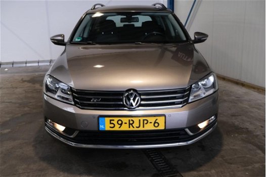 Volkswagen Passat Variant - 1.4 TSI Comfortline Automaat - Airco, Cruise, PDC, NAVI, Trekhaak - 1