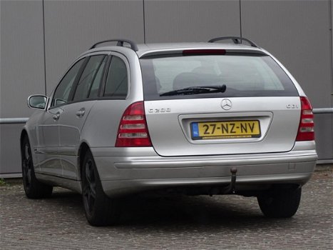 Mercedes-Benz C-klasse Combi - 200 CDI Elegance AIRCO (bj2003) - 1