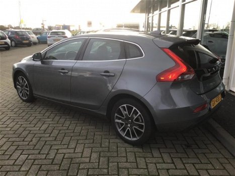 Volvo V40 - 2.0 D2 Ocean Race Business - 1