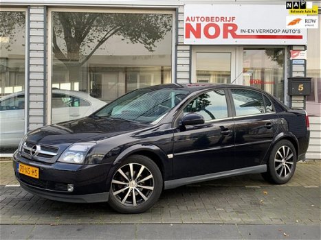 Opel Vectra - 2.2-16V Elegance Airco Parkeersensor 1 jaar APK in topstaat - 1