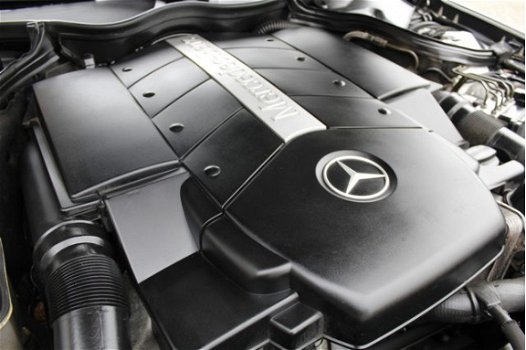 Mercedes-Benz CLK-klasse Coupé - CLK500 5.0 V8 306PK/460Nm Automaat, Leder, Navi, Schuifdak, Xenon, - 1