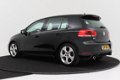 Volkswagen Golf - 2.0 GTI | 211 pk | Navigatie | Org NL | PDC V+A - 1 - Thumbnail