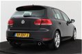 Volkswagen Golf - 2.0 GTI | 211 pk | Navigatie | Org NL | PDC V+A - 1 - Thumbnail