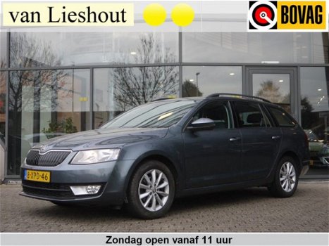 Skoda Octavia Combi - 1.2 TSI Ambition Businessline NL-Auto Nav/climate - 1