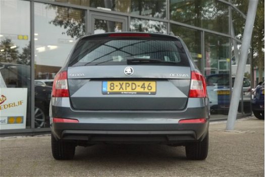 Skoda Octavia Combi - 1.2 TSI Ambition Businessline NL-Auto Nav/climate - 1