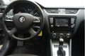 Skoda Octavia Combi - 1.2 TSI Ambition Businessline NL-Auto Nav/climate - 1 - Thumbnail