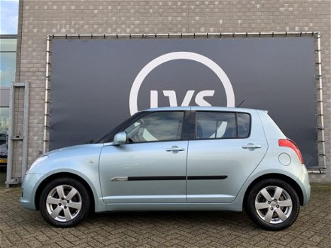 Suzuki Swift - 1.3 Shogun - AIRCO - LEDER STUUR - LM VELGEN - MISTLAMPEN - RADIO MP3 - 1