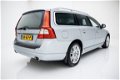 Volvo V70 - 3.0 T6 AWD Summum Aut. Navi Memory Xenon - 1 - Thumbnail