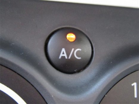Suzuki Alto - 1.0 Comfort EASSS| 5-Deurs| | AIRCO | ZUINIG A-LABEL | TREKHAAK | INC. BOVAG GARANTIE - 1
