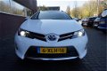 Toyota Auris Touring Sports - 1.8 Hybrid Lease Xenon Pano Leder Navi Camera Actie - 1 - Thumbnail