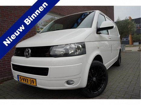 Volkswagen Transporter - 2.0 TDI 180PK R-Line Leder Navi Airco Trekhaak - 1