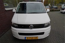 Volkswagen Transporter - 2.0 TDI 180PK R-Line Leder Navi Airco Trekhaak