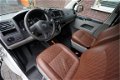 Volkswagen Transporter - 2.0 TDI 180PK R-Line Leder Navi Airco Trekhaak - 1 - Thumbnail