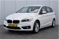 BMW 2-serie Gran Tourer - 216d Corporate Lease Essential Automaat - 1 - Thumbnail