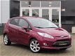 Ford Fiesta - 1.4 97pk Titanium 5-DEURS|ECC/AIRCO|USB AUX|BLUE TOOTH TEL|GETINT GLAS|STOELVERWARMING - 1 - Thumbnail