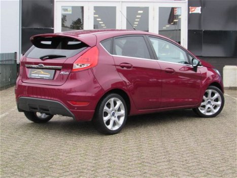 Ford Fiesta - 1.4 97pk Titanium 5-DEURS|ECC/AIRCO|USB AUX|BLUE TOOTH TEL|GETINT GLAS|STOELVERWARMING - 1