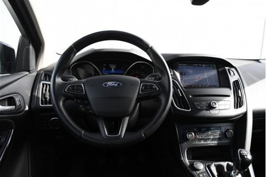 Ford Focus - 1.0 EcoBoost 125pk Titanium Edition | NAVI | PARK ASSIST |ECC | - 1