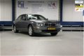 Jaguar XJ - 3.0 V6 Executive 1e EIGENAAR / DEALER ONDERHOUDEN / UNIEK - 1 - Thumbnail