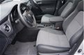 Toyota Auris - 1.8 Hybrid 136pk CVT Business Pro Glazen dak - 1 - Thumbnail