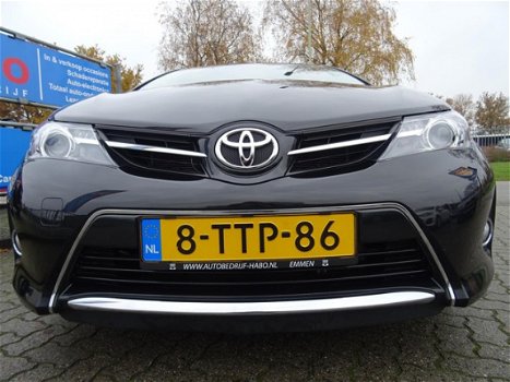 Toyota Auris - 1.6 VVT-I NOW 5DRS ECC/CRUISE/NAV/PARK.SENS/LMV/AFN.TREKHAAK - 1