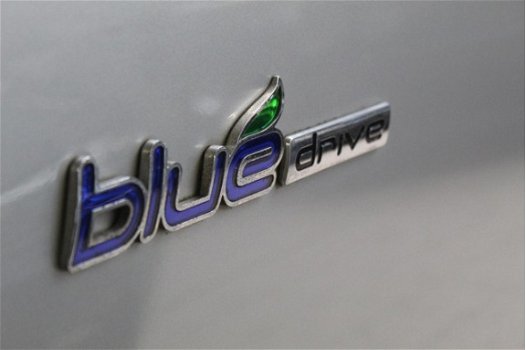 Hyundai ix35 - 1.6i GDI Blue 135pk StyleVersion PANORAMADAK / LM VELGEN / - 1