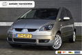 Mitsubishi Colt - 1.5 5drs 109PK Sky / Pano / Clima / LM - 1 - Thumbnail