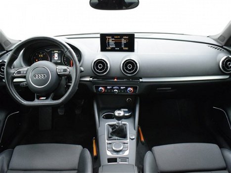 Audi A3 Limousine - 1.4 TFSI 150pk Pro Line S Panoramadak + Bang & Olufsen - 1
