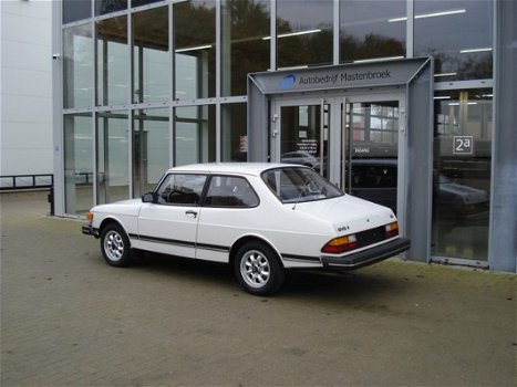 Saab 90 - Sedan 2.0L 8V - 1