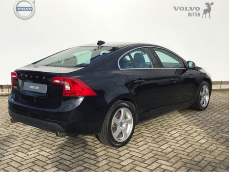 Volvo S60 - 2.0T Automaat Momentum RTI 17