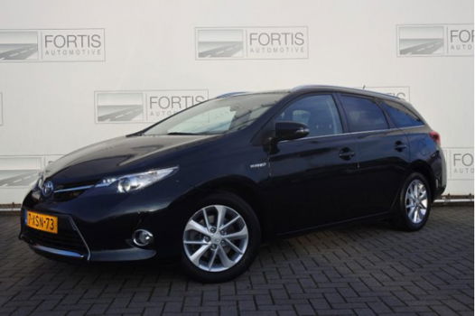 Toyota Auris Touring Sports - 1.8 Hybrid Lease Dealer onderh/ Navi/ Panodak/ ECC/ Camera - 1