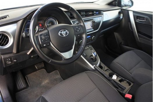 Toyota Auris Touring Sports - 1.8 Hybrid Lease Dealer onderh/ Navi/ Panodak/ ECC/ Camera - 1