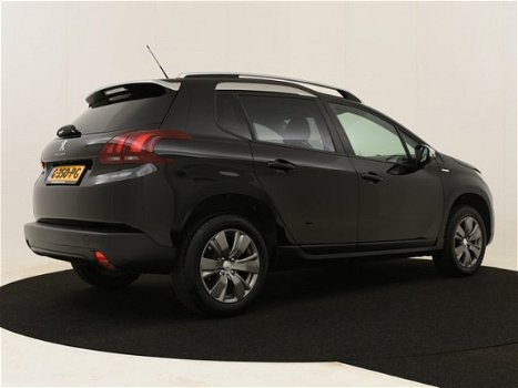 Peugeot 2008 - SUV Allure 82 pk Navigatie | 16 inch velgen | Bluetooth | Parkeersensoren - 1