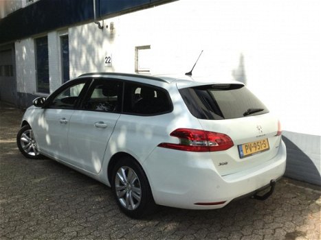 Peugeot 308 - 1.2 PureTech 110pk Blue Lion met Panoramadak en Navigatie - 1