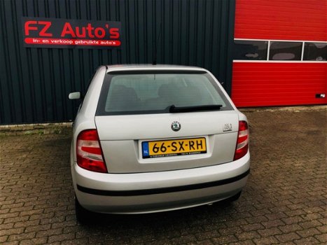 Skoda Fabia - 1.2-6V Classic | Metallic | 5 DRS | - 1