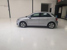 Audi A1 Sportback - 1.0 TFSI Advance Sport 6/12 maanden Garantie