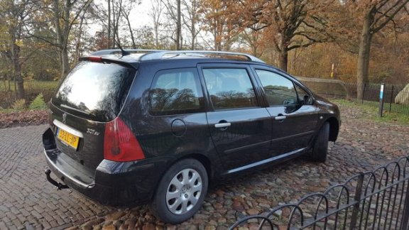 Peugeot 307 SW - 1.6-16V Zwarte 307-SW-NW distributie-net grote beurt gehad t.w.v 1000 euro-alle inr - 1