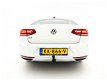 Volkswagen Passat - 1.4 TSI |EX BTW| GTE AUT. *XENON+NAVI+PDC+ECC+CRUISE - 1 - Thumbnail