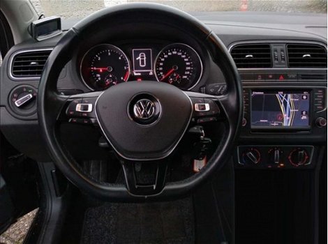 Volkswagen Polo - 1.4 TDI Comfortline *NAVI+PDC+AIRCO+CRUISE - 1