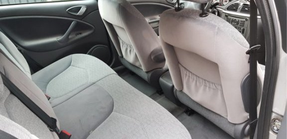 Citroën C5 - 1.6 HDIF, 1e eig, 174999km, 2006, Nw apk - 1