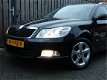 Skoda Octavia Combi - 1.2 TSI DSG7/AUTOMAAT Elegance Business Line Navi, Clima, Xenon, Parkeersensor - 1 - Thumbnail