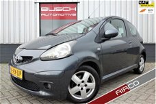 Toyota Aygo - 1.0 12V Sport | NW APK | AIRCO | AUX AANSLUITING |