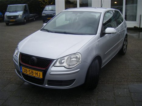 Volkswagen Polo - 1.4-16V Turijn VOORZIEN VAN AIRCO + LM VELGEN - 1