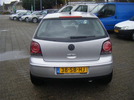 Volkswagen Polo - 1.4-16V Turijn VOORZIEN VAN AIRCO + LM VELGEN - 1