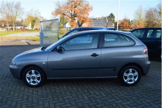 Seat Ibiza - 1.4-16V Stella | Airco | LM Velgen OOK ZONDAG 19 JANUARI OPEN - 1