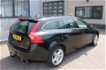 Volvo V60 - 2.4 D6 AWD Plug-In Hybrid Summum | City Safety | Trekhaak | Distributie is VV | Ex BTW - 1 - Thumbnail