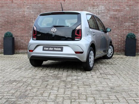 Volkswagen Up! - 1.0 BMT move up 75PK Smartphone integratie 'maps', Airco, DAB+ - 1