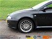 Alfa Romeo GT - 2.0 JTS Distinctive -Leer-Airco-APK nieuw - 1 - Thumbnail