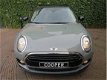 Mini Mini Clubman - 1.5 Cooper Pepper F54 met navi, PDC, clima en 17