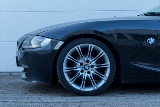 BMW Z4 Roadster - 2.0i Executive M Sport Roadster RHD - 1