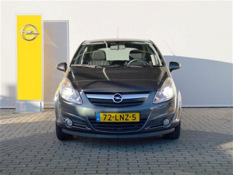 Opel Corsa - Corsa 3drs 1.4 111 Edition Airco / Unieke kilometerstand / Lichtmetalen velgen - 1